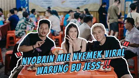 Nongki Di Warung Bu Jess‼️ Makan Mie Nyemek Bareng Owner Cantik‼️ Youtube