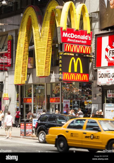 Mcdonalds Restaurant Times Square Nyc 2012 Stock Photo Alamy