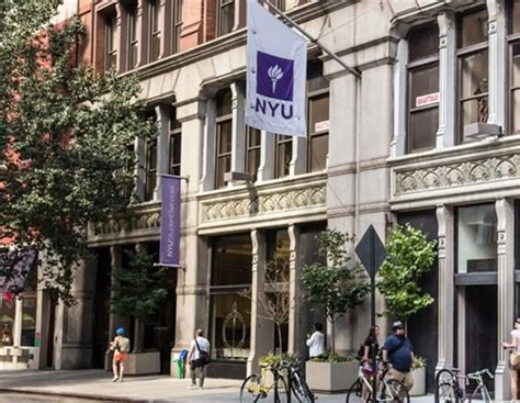 Nyu President Says He Didnt Support Awarding Anti Israel Group ערוץ 7