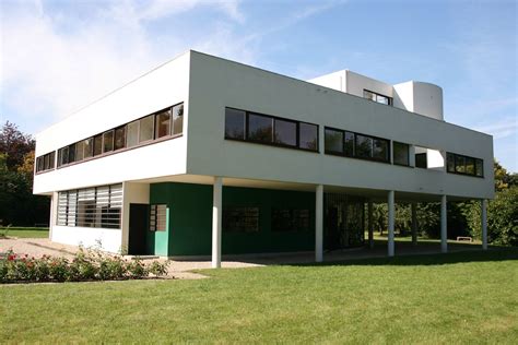 Villa Savoye Exterior Of Villa Savoye By Le Corbusier And Flickr