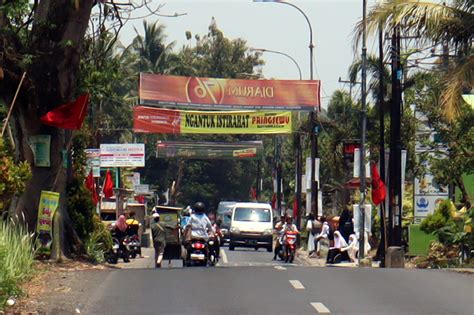 Soal Spanduk Melintang Satpol PP Banyumas Segera Ditindaklanjuti