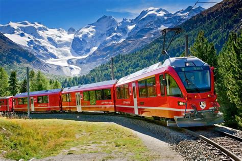 Bernina Regular and Express Informations and Usefull Tips | Bernina Railway Experience