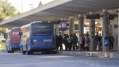 Nibus Lotados E Falta De Hor Rios Em Florian Polis Acendem O Alerta S