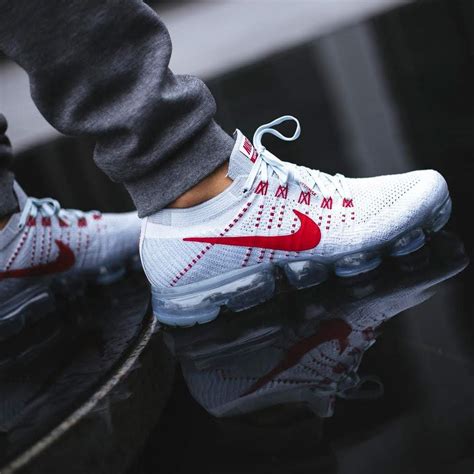 Nike Air Vapormax Flyknit Pure Platinum-University Red – Kick Game