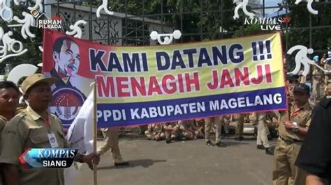 Jokowi Janji Bakal Naikkan Gaji Perangkat Desa Setara Pns Golongan Ll A