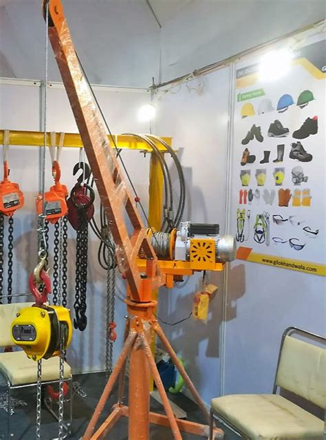 Damar Single Phase Mini Electric Wire Rope Hoist For Lifting Capacity