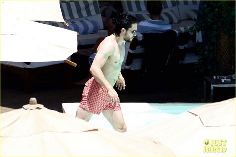 Kit Harington Goes Shirtless Bares Ripped Body Again In Rio Photo 3545933 Kit Harington