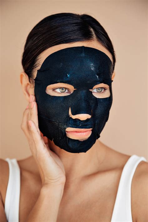 Skinesque Brightening Charcoal Sheet Mask