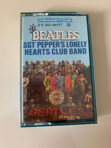 The Beatles Sgt Pepper S Lonely Hearts Club Band Cassette Audio K7 Ebay