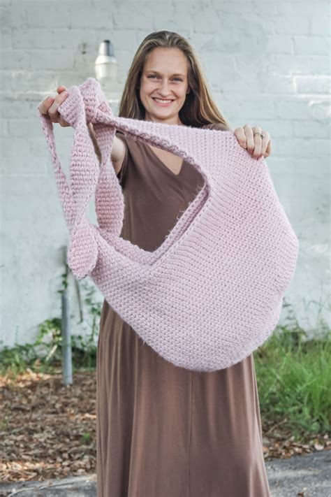 Easy Free Modern Hobo Crochet Tote Bag Pattern Life Yarn