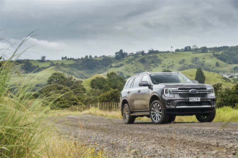 2023 Ford Everest Platinum Review Sadeaalaradio