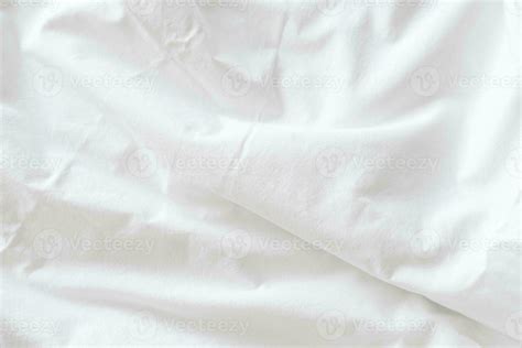 White Bed Sheets Texture