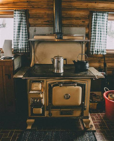 Classic Woodie Cuisinière à Bois Décoration De Cuisine Deco