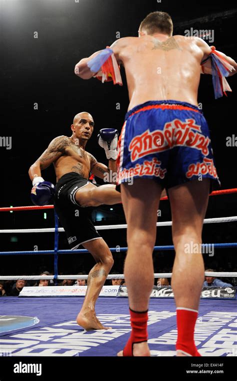 Muay Thai Kick To Face