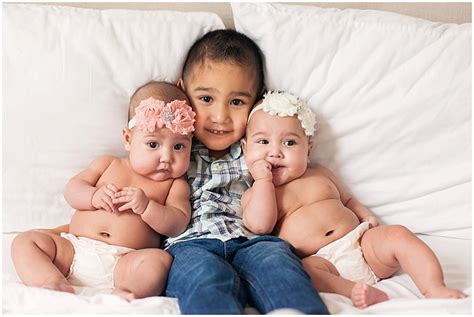 Avery And Adelyns 4 Month Portraits In The Studio — Babys First Year