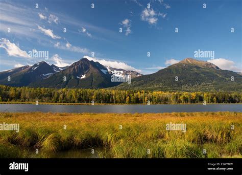 Hudson Bay Mountain Hi Res Stock Photography And Images Alamy
