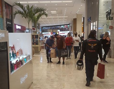 Fotos Reabertura De Shoppings Marca Dia Em Que Sp Ultrapassou 10 Mil