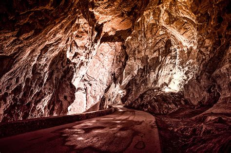 Cuevas Del Agua Ribadesella Asturias Fueradeserieviajes