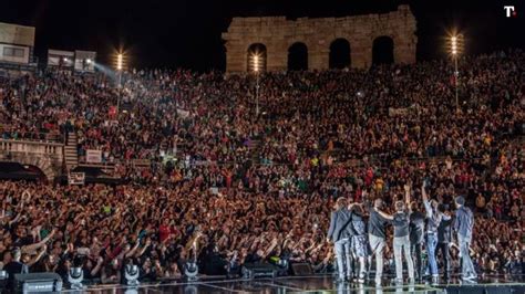 Ligabue All Arena Di Verona Scaletta Delle Canzoni E Biglietti Del