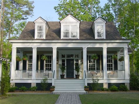 Southern Style Homes Low Country Homes Southern House Plans Low