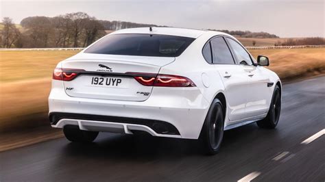 Jaguar Xf P R Dynamic Review Price Features Specs