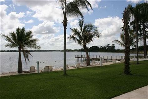 Discount Coupon for Lake Grassy Inn & Suites in Lake Placid, Florida ...