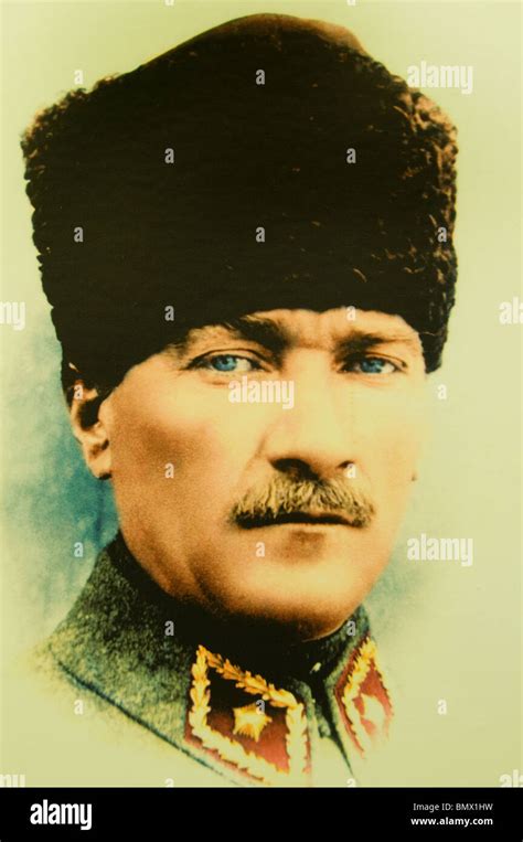 Mustafa Kemal Ataturk Portrait Hi Res Stock Photography And Images Alamy