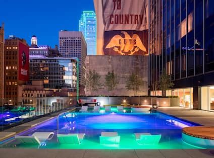 Pet Friendly Hotels Dallas- Hilton Garden Inn Downtown Dallas