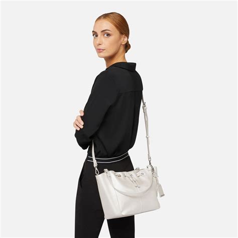 Women's Bags and Backpacks: Casual and Shoulder bags | Geox