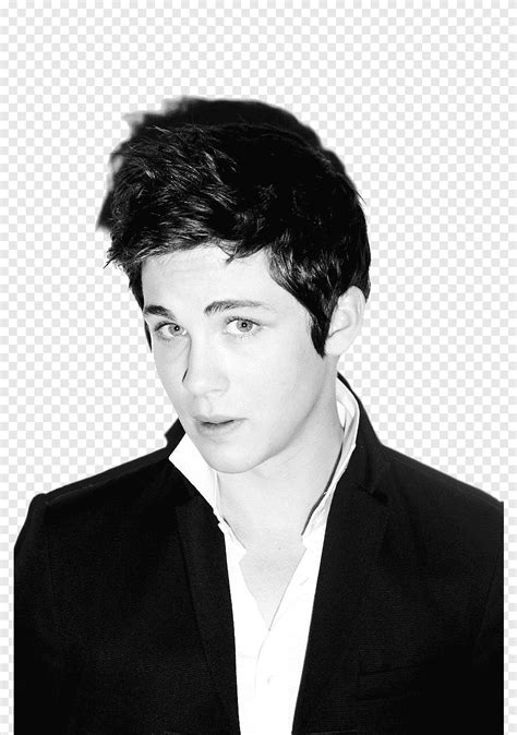 Logan Lerman Los Beneficios De Ser Una Celebridad De Wallflower Percy