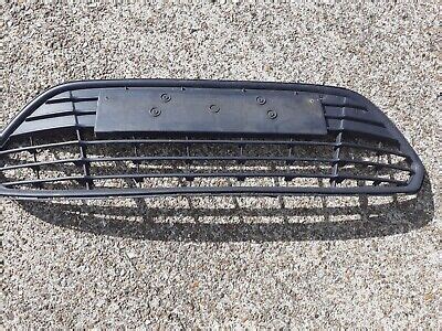 Ford Mondeo Mk Front Bumper Grill Ebay