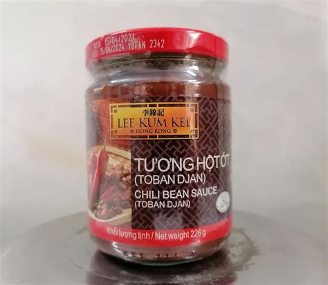 226g TƯƠNG HỘT ỚT China LEE KUM KEE Toban Djan Chili Bean Sauce