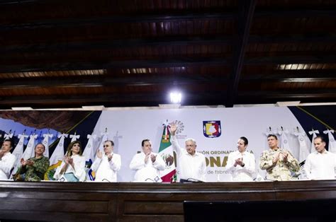 La Jornada Tendrá AMLO diálogo constructivo con Conago