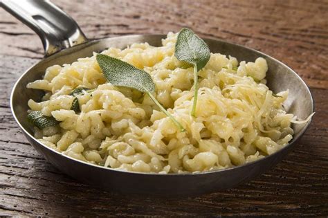 Lecker Cheese Spaetzle Recipe Cheesy Easy German Spaetzle In Less