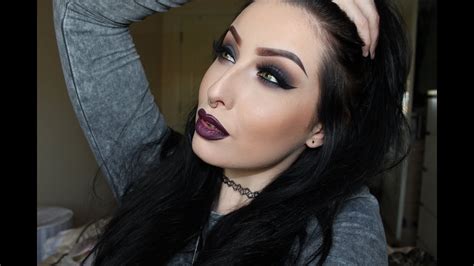 Dark And Vampy Make Up Tutorial Youtube