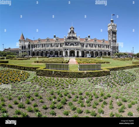 Garden in front of the historic Dunedin Railway Station, Dunedin, South ...