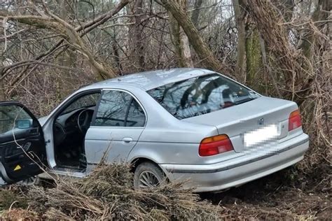 Jan W Podlaski Pr Bowa Ucieka Przed Policjantami Nietrze Wy Bez