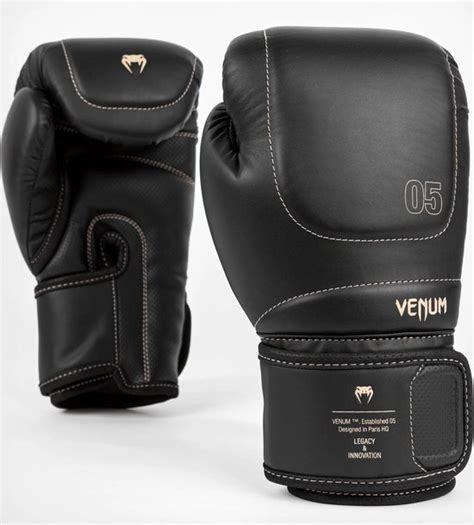 Venum Impact Evo Bokshandschoenen Zwart 12 OZ Bol