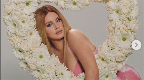 Pop Base On X Lana Del Rey Looks Stunning As She Covers The