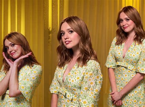 Sao phim Sex Education xinh đẹp vạn người mê ít ai biết quá khứ từng