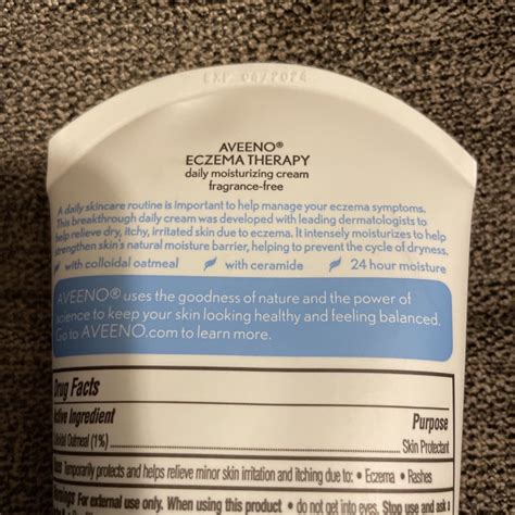 Aveeno Active Naturals Eczema Therapy Moisturizing Cream 5oz For Sale Online Ebay