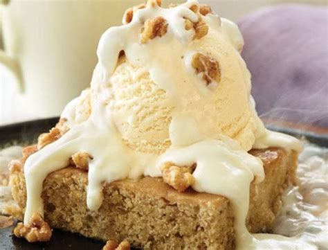 Apple Bees Maple Butter Pecan Blondie | Desserts, Applebee's blondie ...