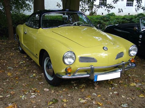 Volkswagen Karmann Ghia Typ Fotos Fahrzeugbilder De