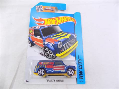 Brand New Sealed Hot Wheels 67 Austin Mini Van Blue Unionjack 27 250 Starboard Games