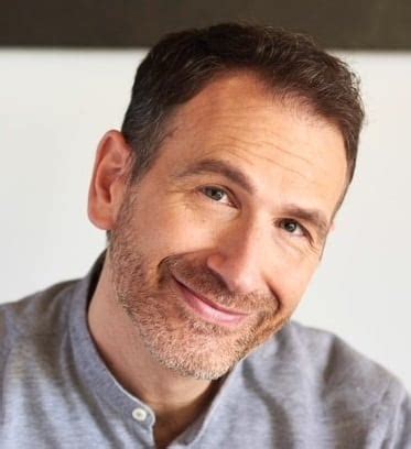 Body Dysmorphia Disorder And The Gay Community 91 3 KBCS 91 3 KBCS
