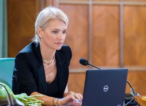 Ministrul Justiţiei Alina Gorghiu 160 de cazuri de violenţă