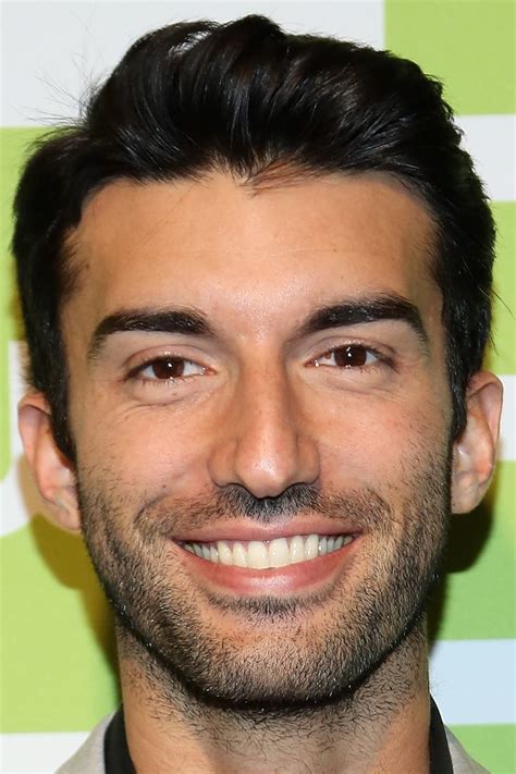 Justin Baldoni Wiki Biography Age Gallery Spouse And More