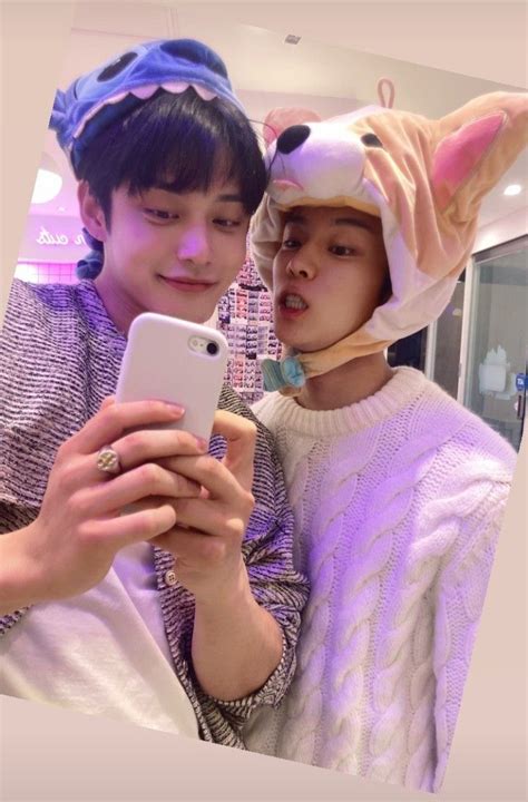 Pin By C A R L A On Kim Ji Woong Cute Gay Couples Yoon Seo
