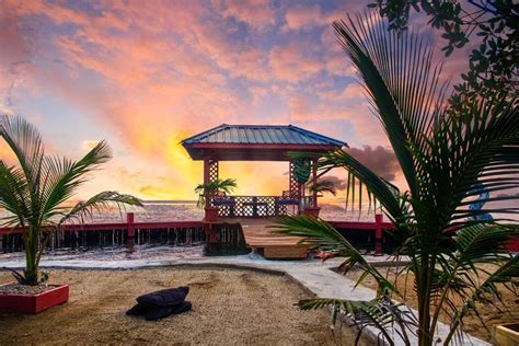 Bird Island Belize Your Own Private Island In Belize