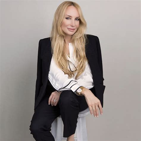 Intro - Book with Nicole Fuller 